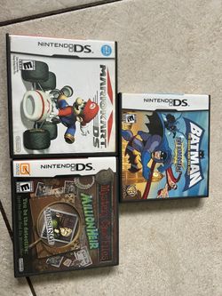 Nentendo DS  Batman,Mario kart ,mystery Casa Files