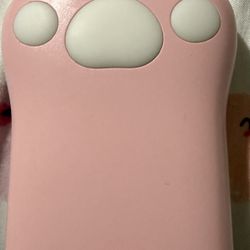 Cat Paw Power Bank