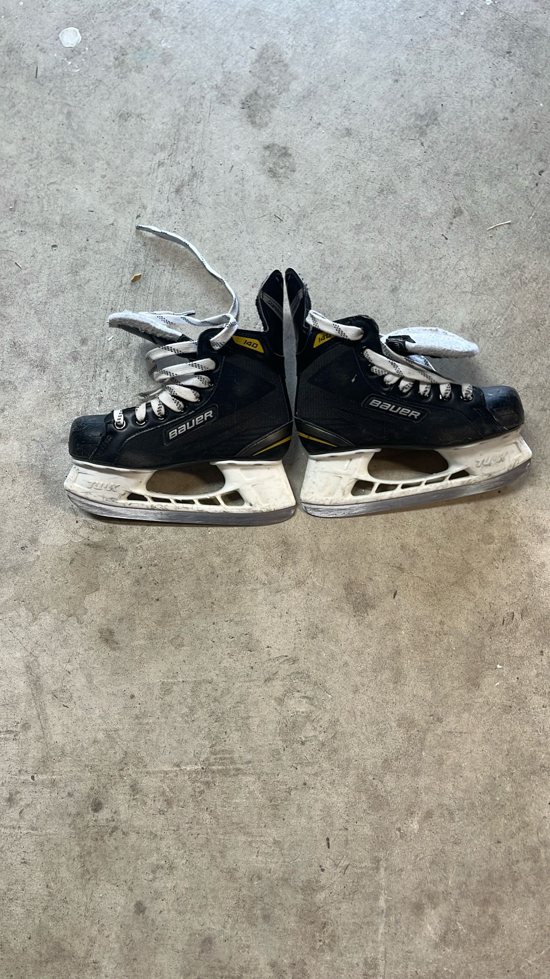 Hockey Skates