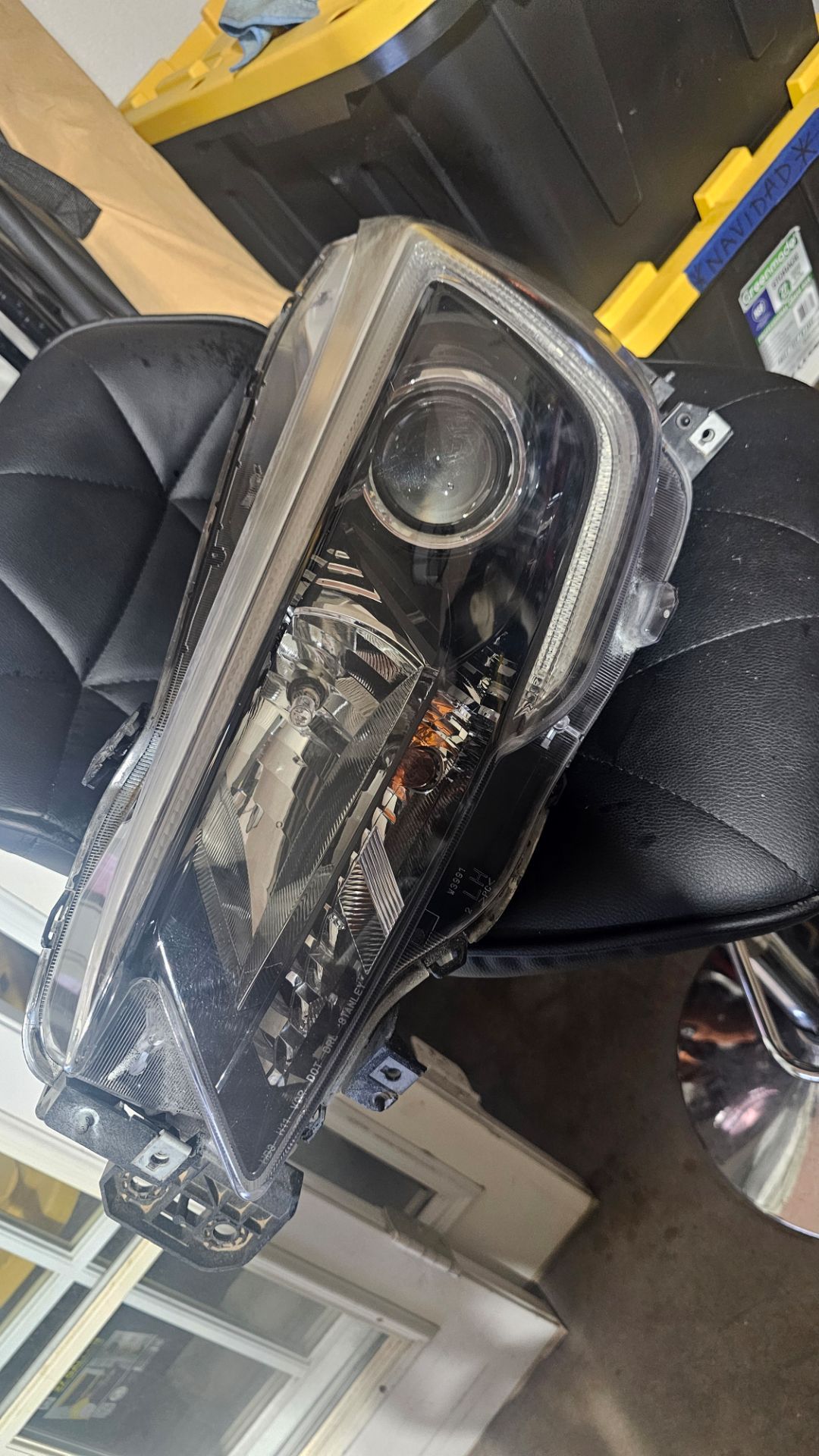 2018 outback Driver side headlight OEM