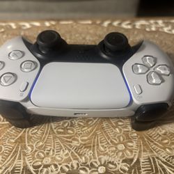 PS5 Sony PlayStation Remote Controller $40