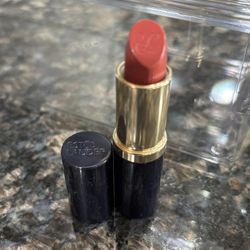 NEW ESTEE LAUDER PURE COLOR CREAM LIPSTICK IN REBELLIOUS ROSE FULL SIZE $10!!