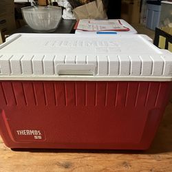 Thermos 55 Qt Cooler