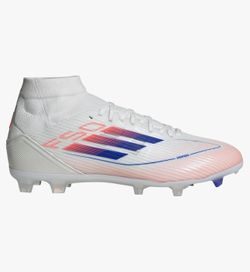 New soccer cleats size 7