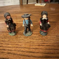 Vintage cast iron Amish kids
