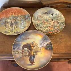 Vintage Collector Plates – 1978 “The Creation” Series by Yiannis Koutsis