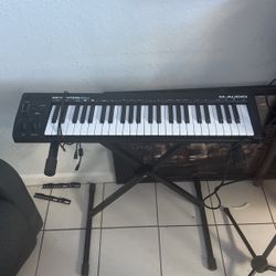 Key station 49es Piano 
