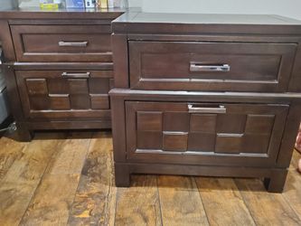 Drawer dresser and two nightstands