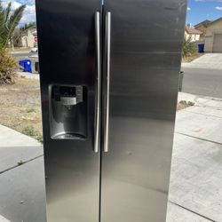 Samsung Refrigerator