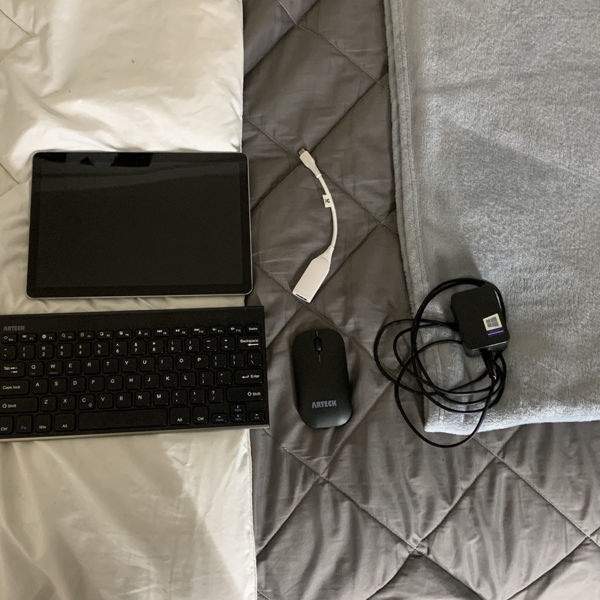 Microsoft Surface Go 2