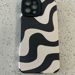 New SHEIN Black and White Swirl iPhone 12 Pro Max Phone Case