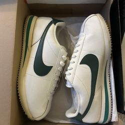 Nike Cortez