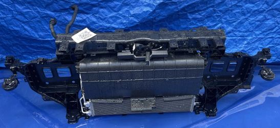 HYUNDAI IONIQ 5 RADIATOR CORE SUPPORT W/ COOLING ASSEMBLY 2022 - 2024 