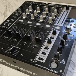 Pioneer Djm 750
