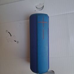 UE BOOM 3 Bluetooth Speaker