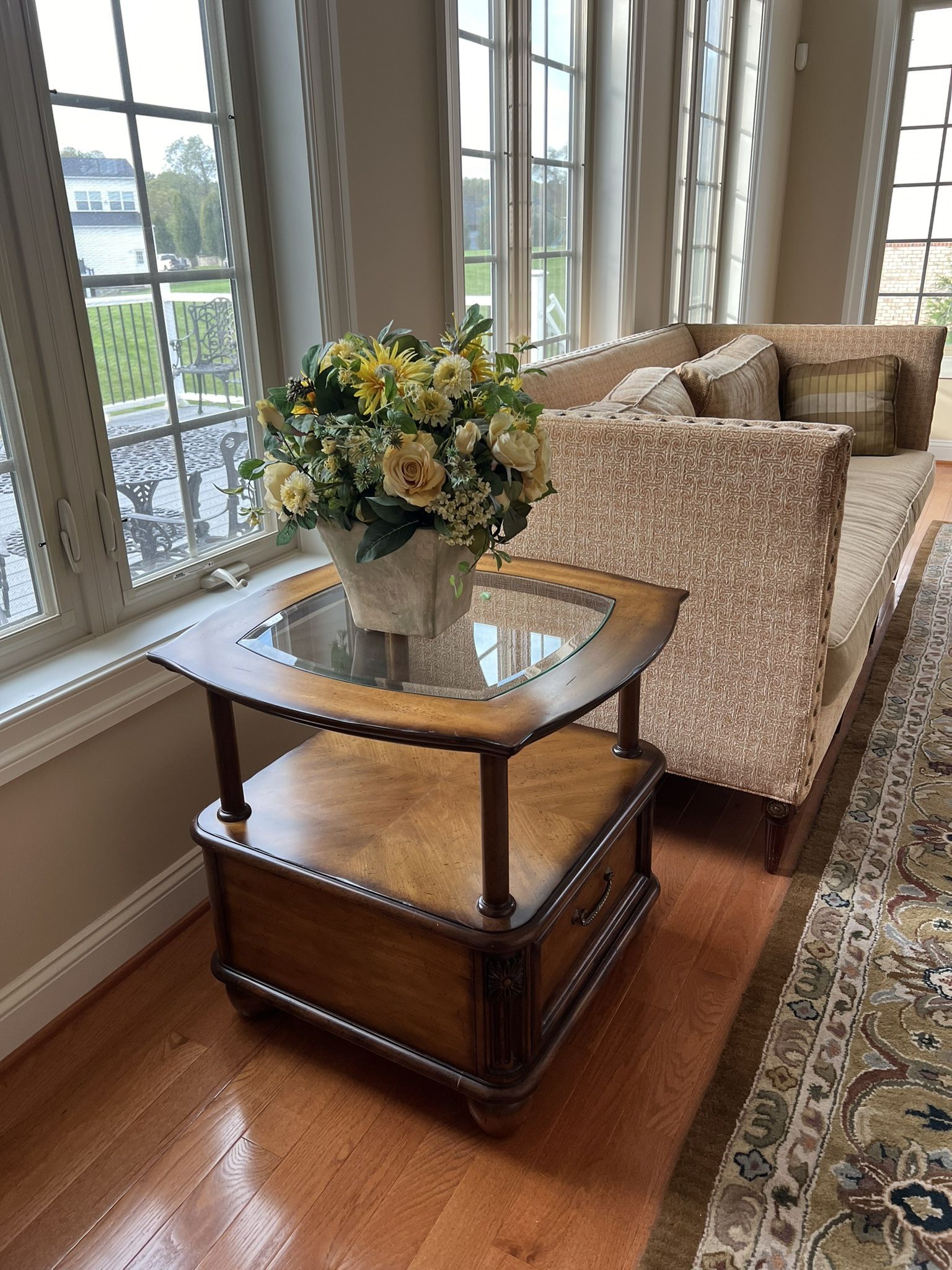 Designer-Grade Liz Claiborne End Table – Glass Top + Deep Storage