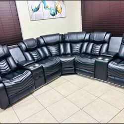 POWER RECLINERS  ✨️FINANCING AVAILABLE NO CREDIT NEEDED✨️
