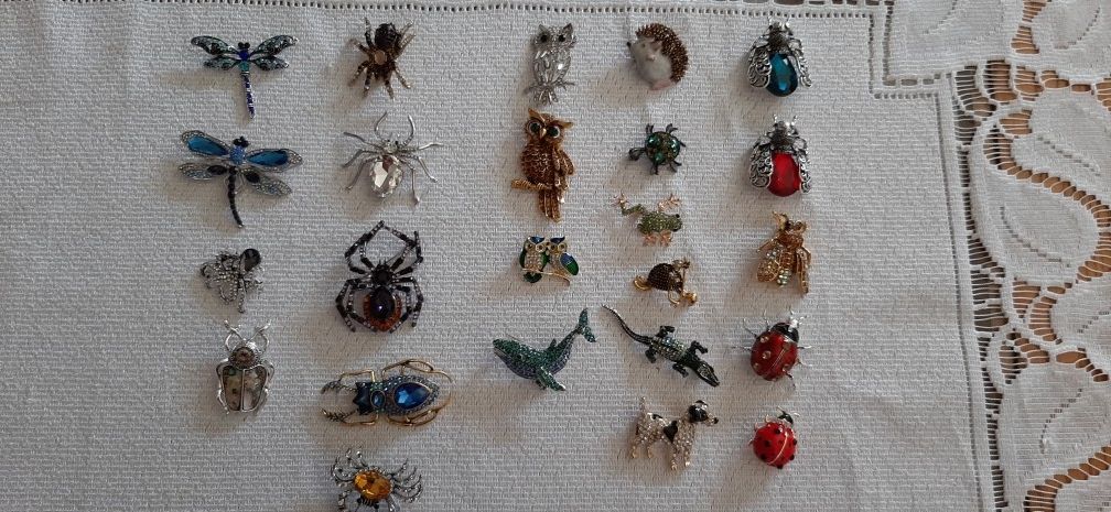 Assorted Insect & Animal Brooches. $10 each