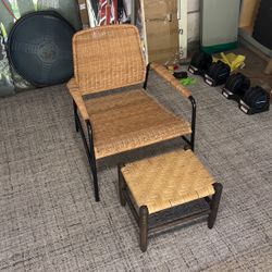 Metal/wood  Armchair With A Foot Rest/table