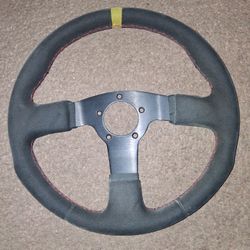 Grant Stearing Wheel 