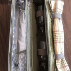 Vintage Picnic Wine and Glass Carrier With Cloth Napkins 