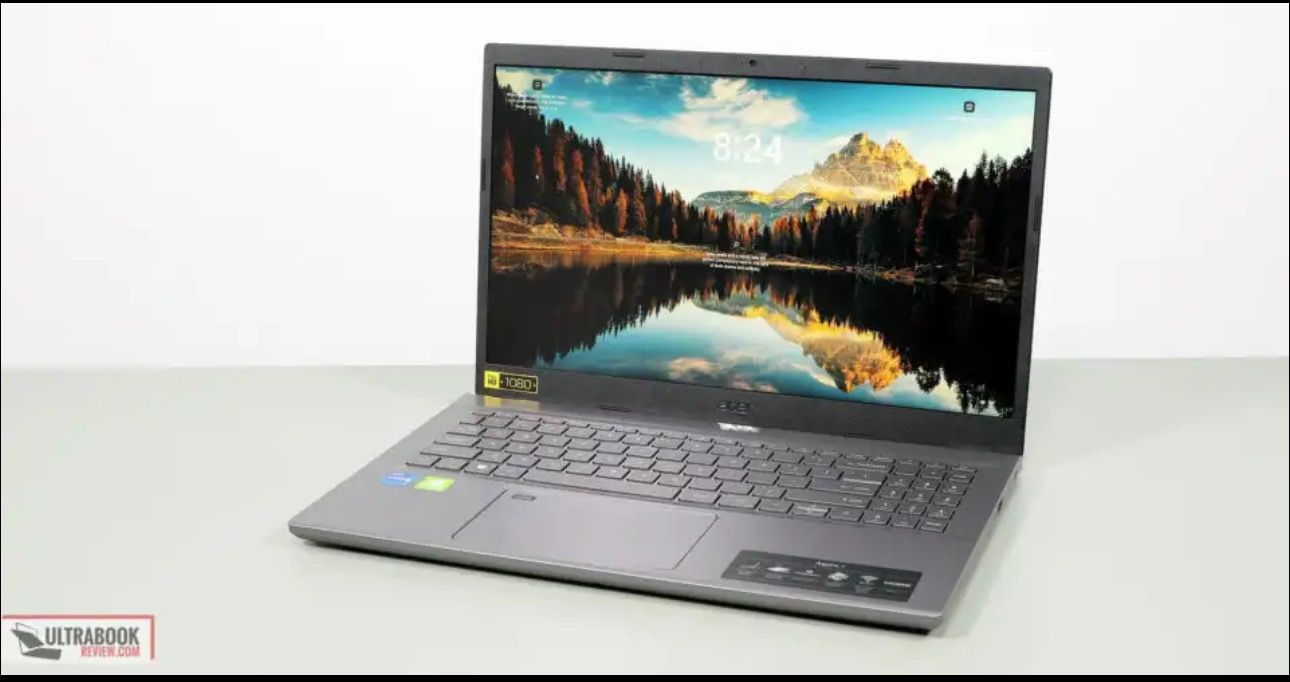 Acer NEW Aspire 5 15.6" laptop, Intel Core i7, 16GB RAM, Intel Iris Xe Graphics, 512GB SSD