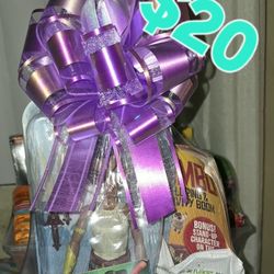 ADORABLE VARIOUS KIDS EASTER BASKETS WITH VARIOUS PRICES 