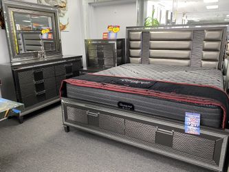 Gray 5PC Bedroom Set W/LED Lights Now $1,999/Juego de dormitorio gris de 5 piezas con luces LED Ahora $1,999