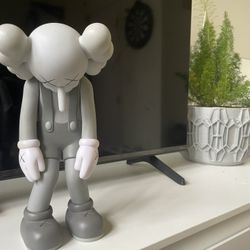 Kaws Figure