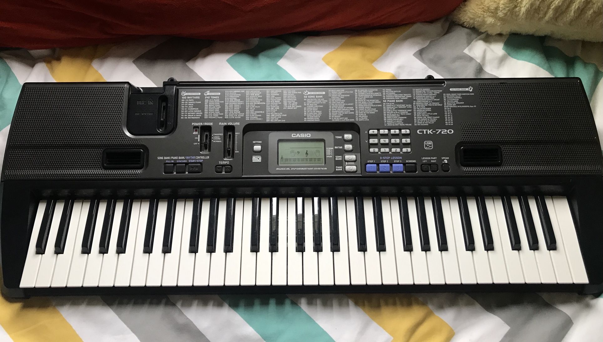 🎹 Casio CTK-720 61-Key Portable Keyboard 🎶