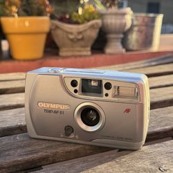 Vintage Olympus Trip AF 61 - 35mm Film Camera 