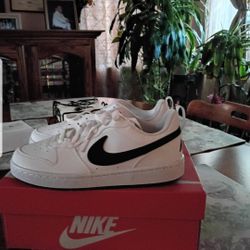 Brand new Nike 