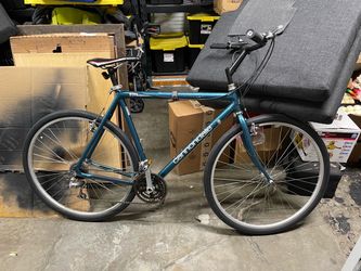 Early 90’s Cannondale h300 Bicycle