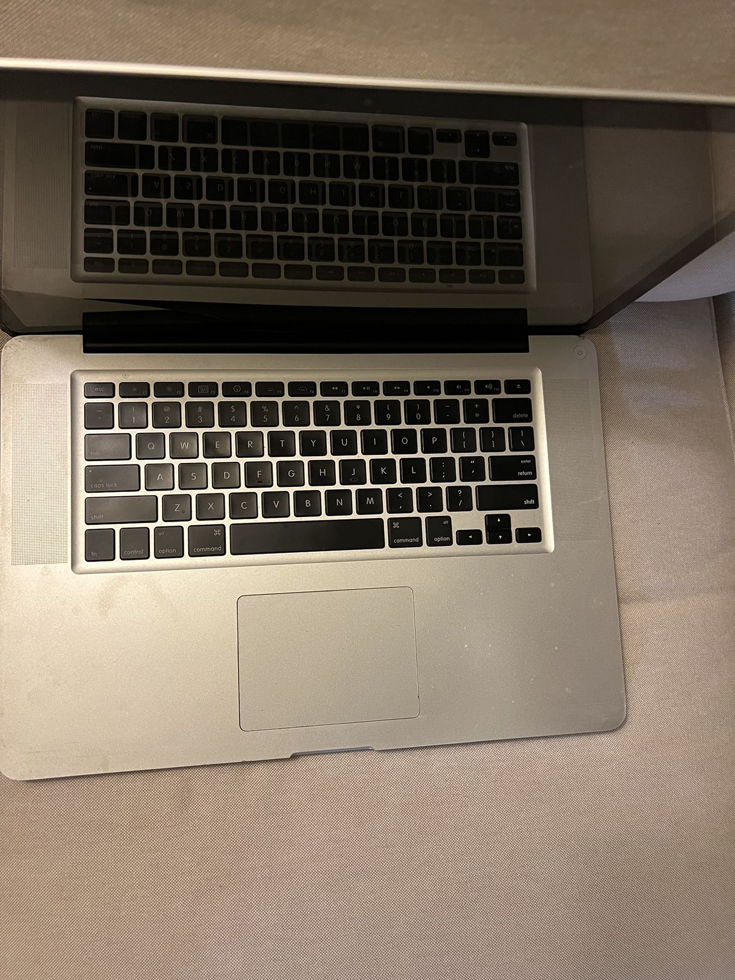 MacBook 💻 Pro 15” For parts