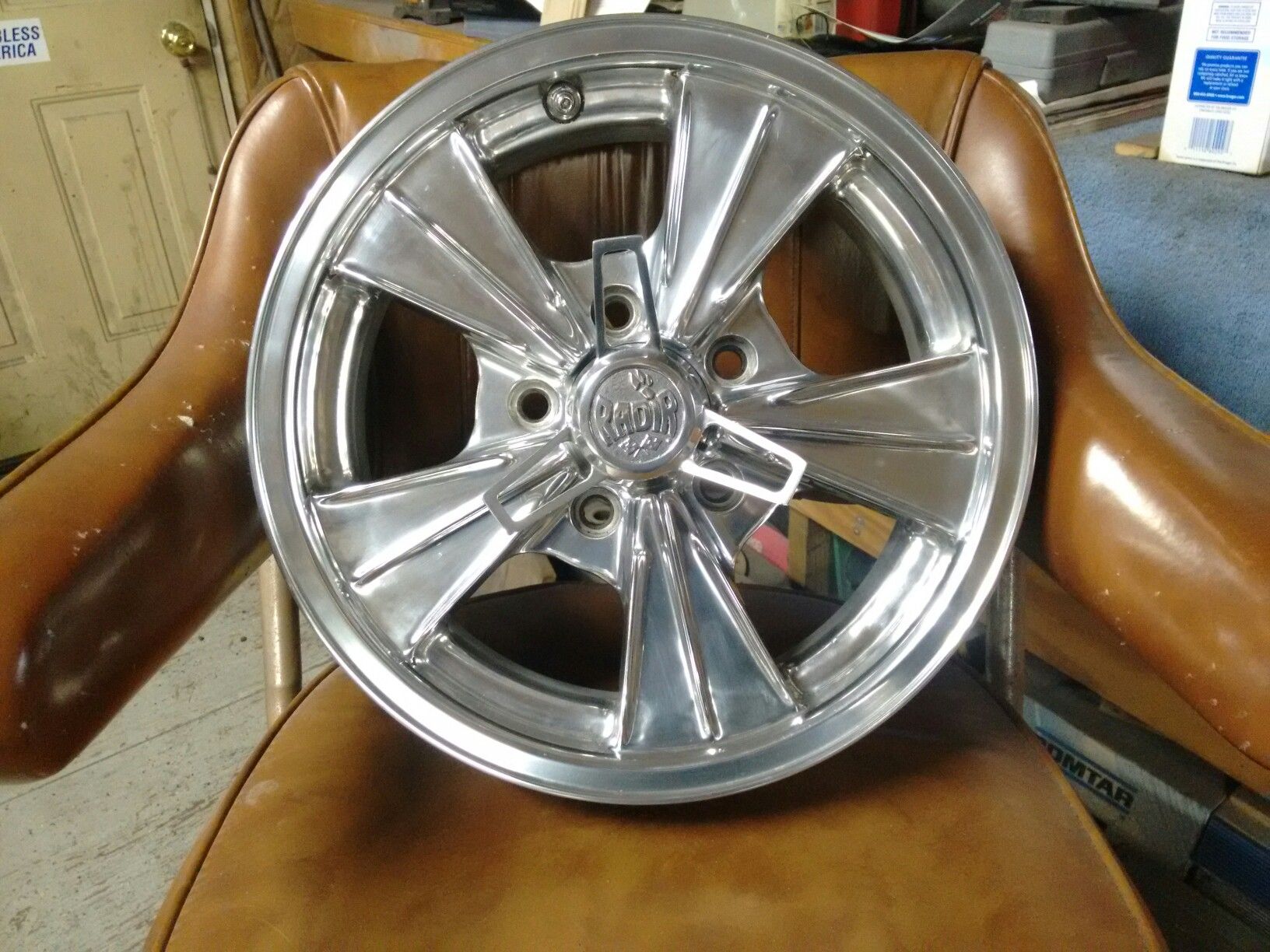 Radir wheels in excellent condition