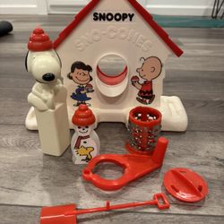 Snoopy Snow Come Machine