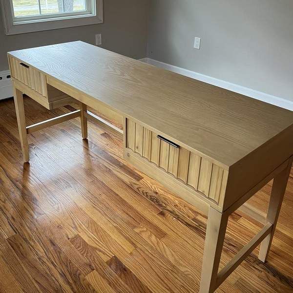 Thousand Oaks wood Scalloped Desk Tan