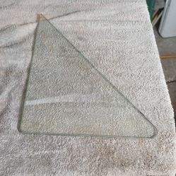 62-65 Chevrolet ll  Nova vent glass