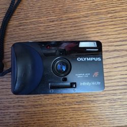 Olympus Infinity Hi-Lite 35mm P&S Film Camera