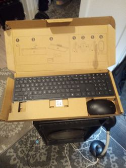HP Pavilion Wireless Keyboard and Mouse Combo 800 - Brand New In Box