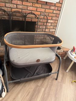 Baby Bassinet Maxi Cosi