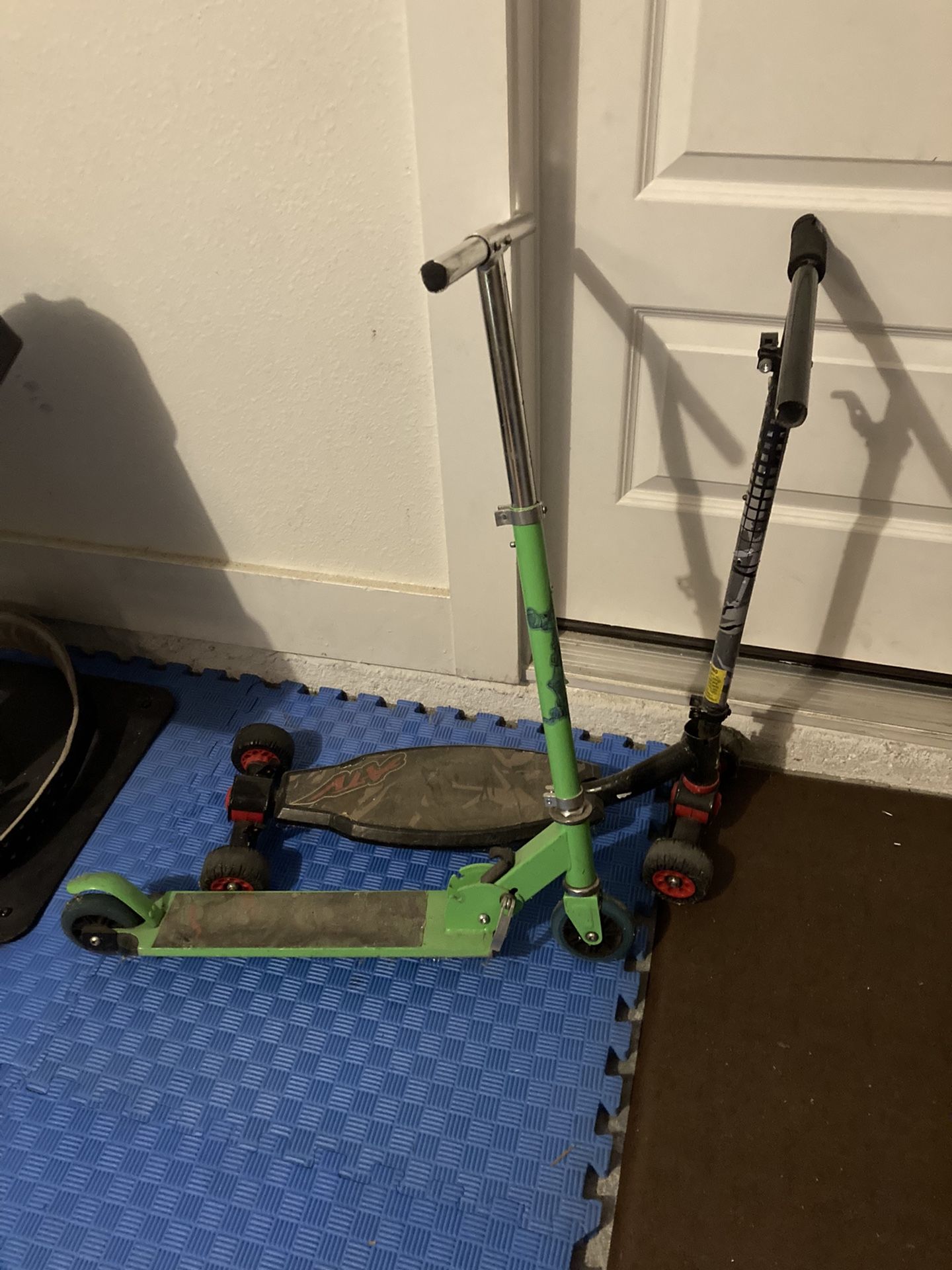 2 Scooters