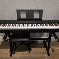 Yamaha P-71 Electric Piano 88 key 