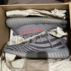 Adidas Yeezy