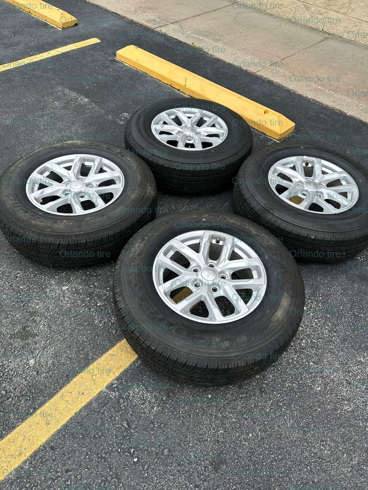 S833 Jeep wrangler wheels rims and tires 245 75 17