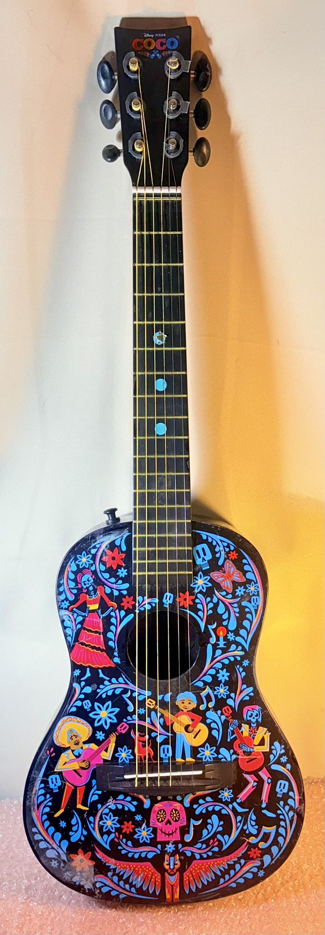 COCO Disney Pixar Kids Acoustic Guitar 30”