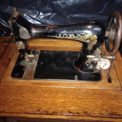Franklin Antique Treadle Sewing Machine 