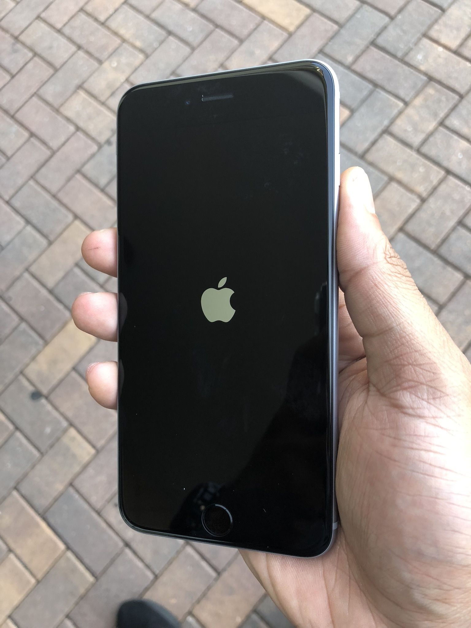 UNLOCKED IPHONE 6 PLUS / LIMITED STOCK