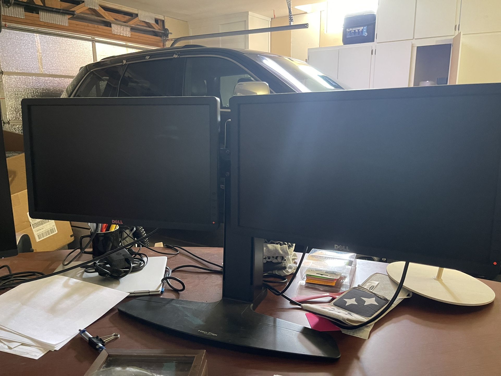 Dual LCD Monitor Lift Stand with Dell P2012H Monitors