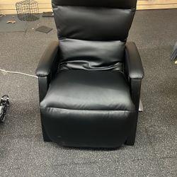 Black Zero Gravity Chair Svago SV-210 Brand New Out Of The Box